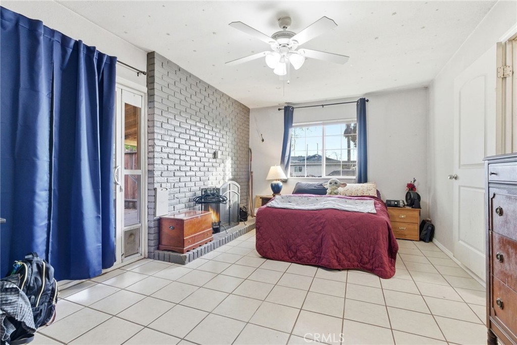 404 San Madina, Hanford, CA 93230