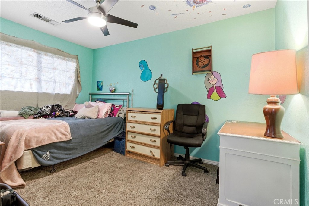 404 San Madina, Hanford, CA 93230