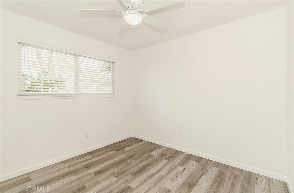 1093 Raymond, Hanford, CA 93230