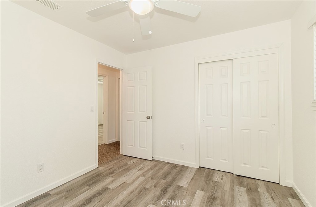 1093 Raymond, Hanford, CA 93230