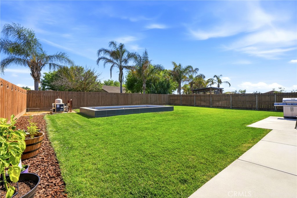 2045 W Chianti Way, Hanford, CA 93230