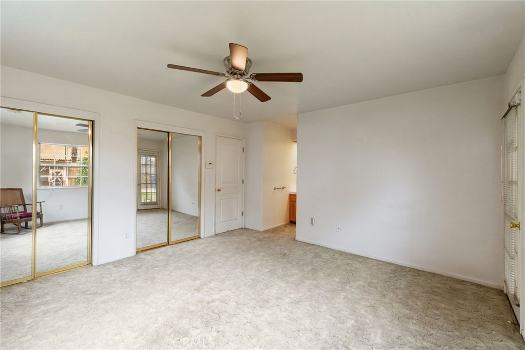 952 Upp Ct, Hanford, CA 93230