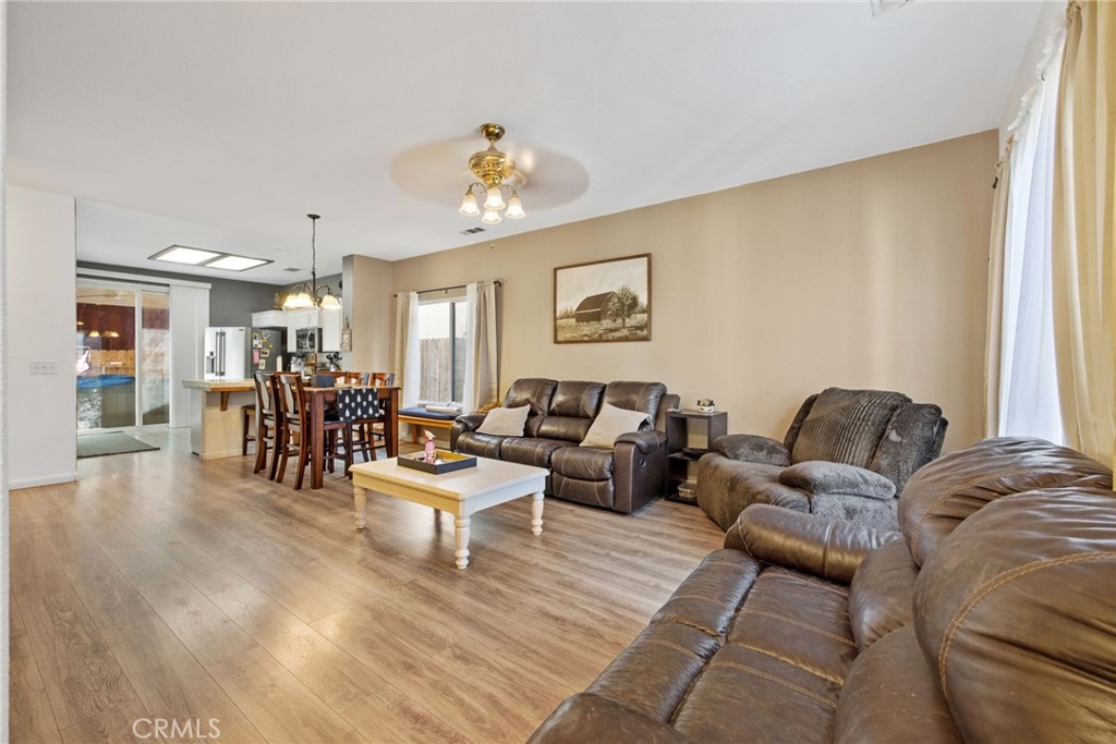 1963 W Merritt, Hanford, CA 93230