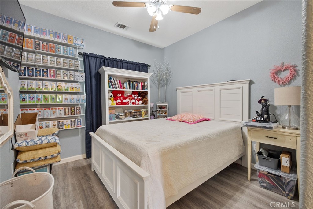 1963 W Merritt, Hanford, CA 93230