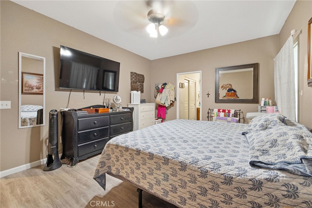 1963 W Merritt, Hanford, CA 93230