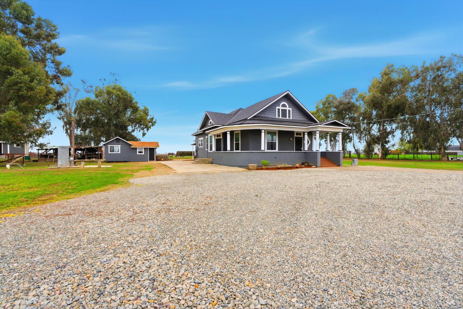 9547 Iona, Hanford, CA 93230