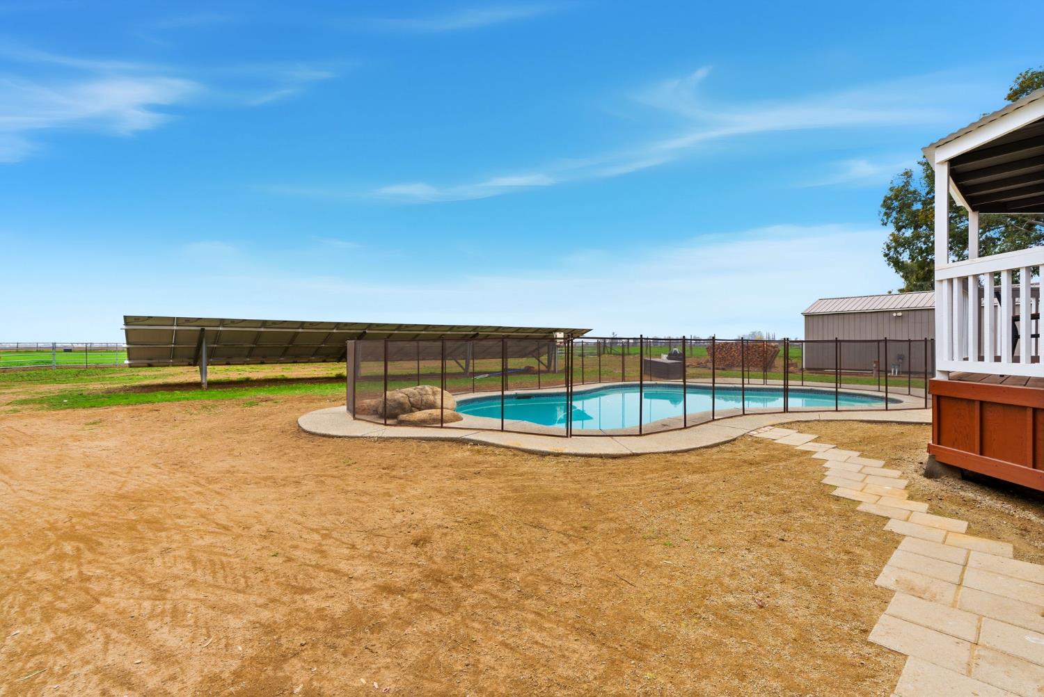 9547 Iona, Hanford, CA 93230