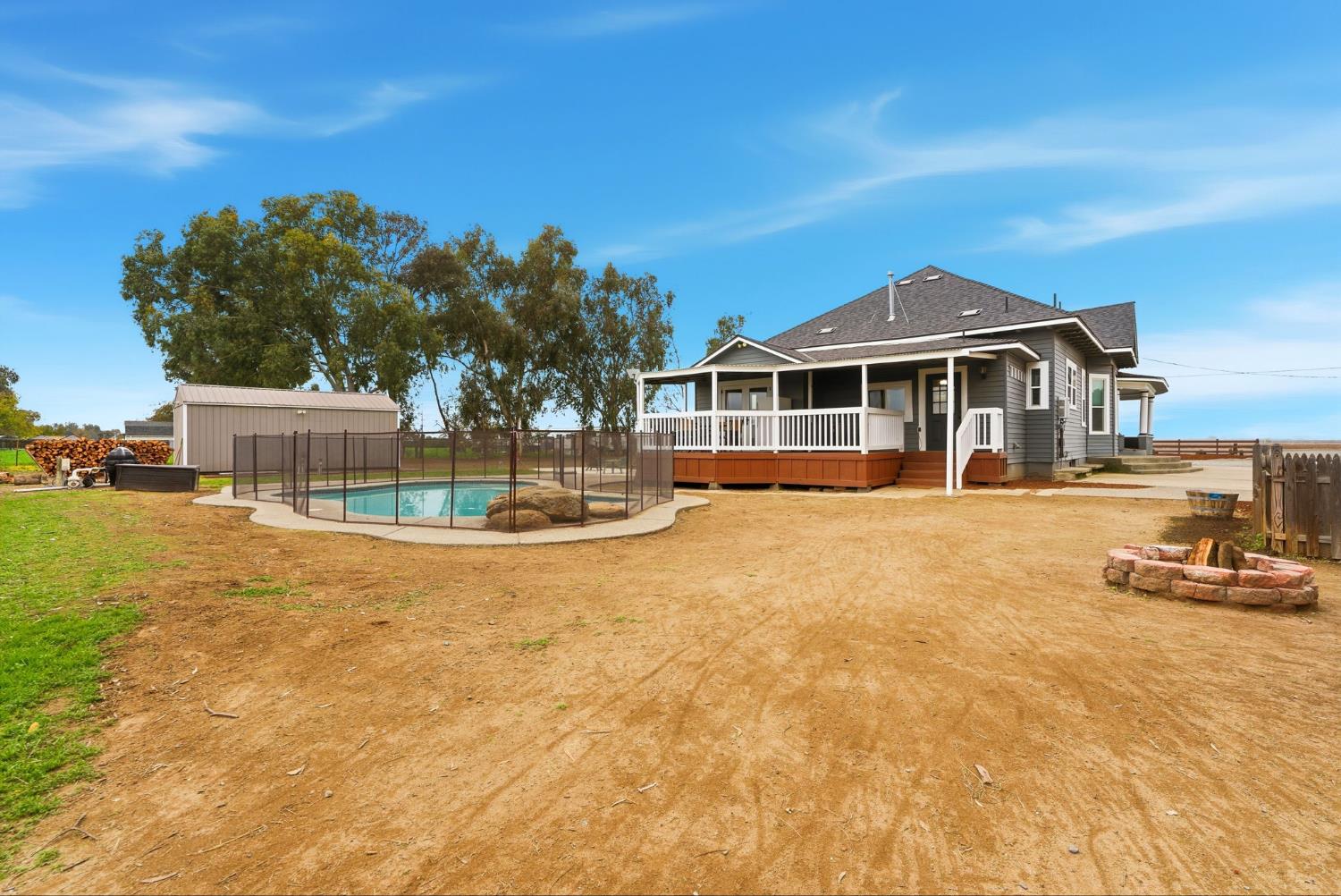 9547 Iona, Hanford, CA 93230