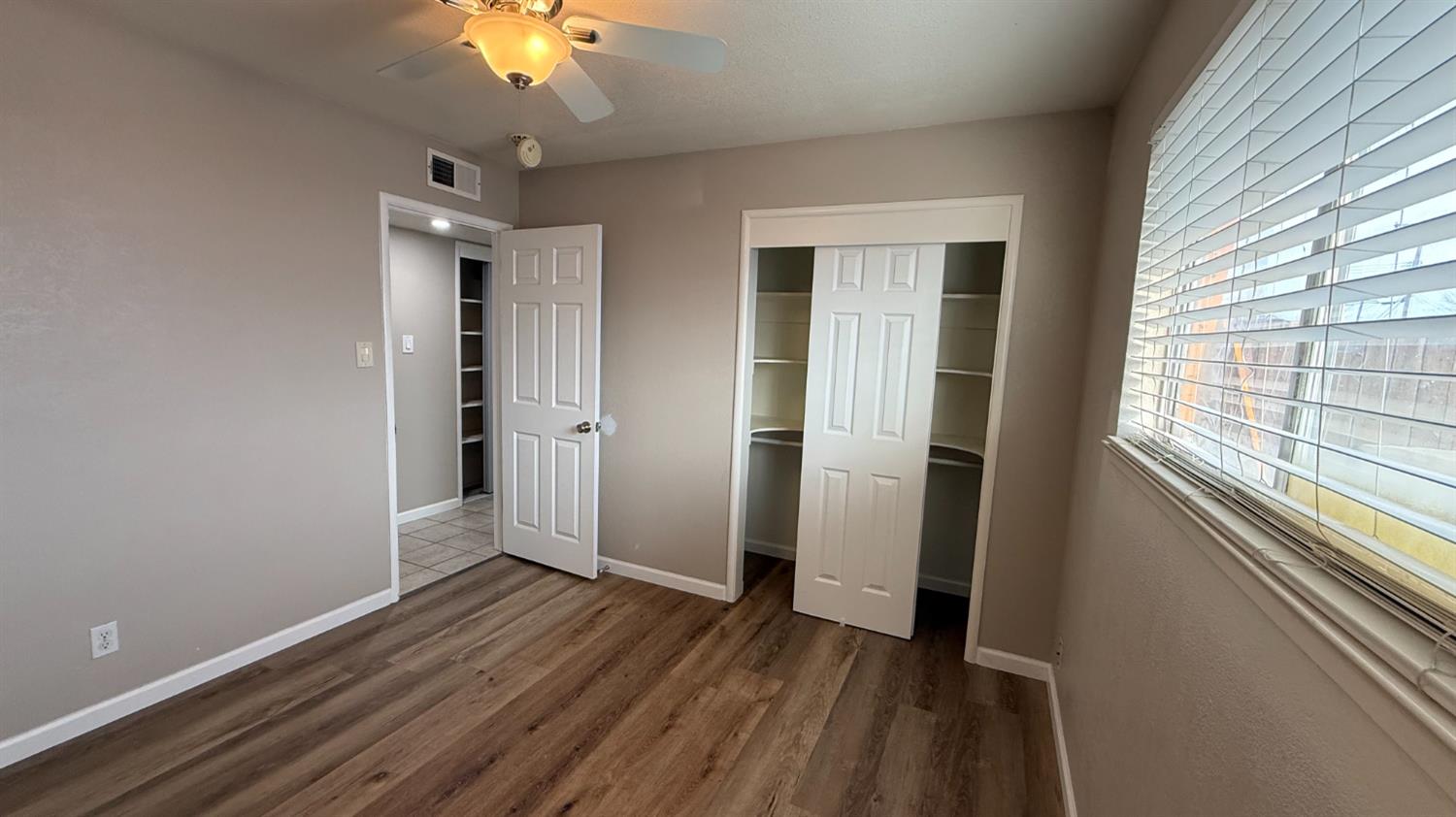 1415 Hayden Ave, Hanford, CA 93230