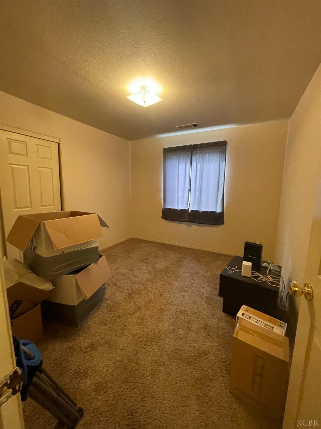 1650 Saltbrush Ave, Coalinga, CA 93210