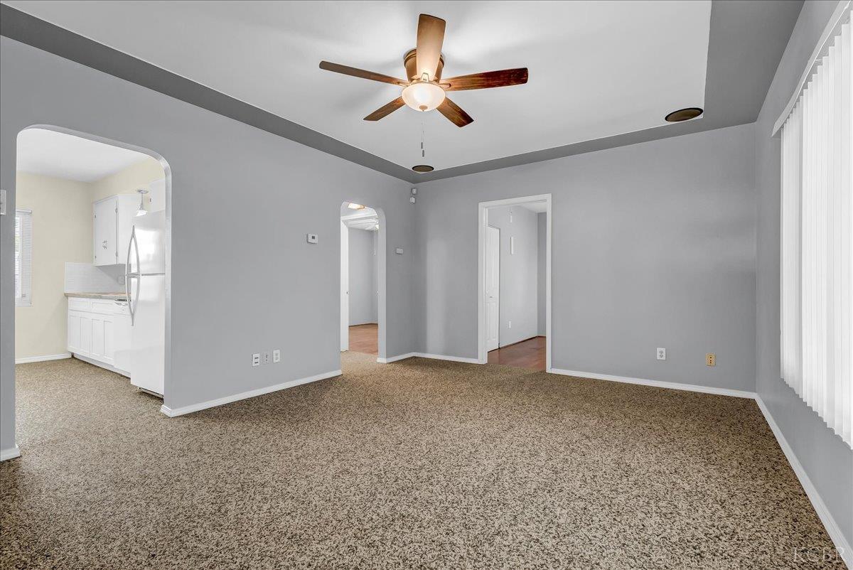 1807 N 11th Ave, Hanford, CA 93230