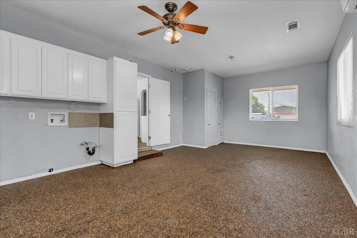 1807 N 11th Ave, Hanford, CA 93230