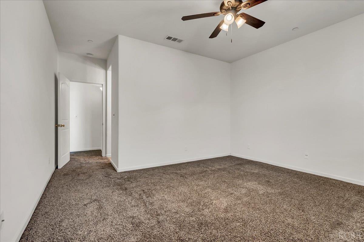 2390 Chardonnay Pl, Hanford, CA 93230