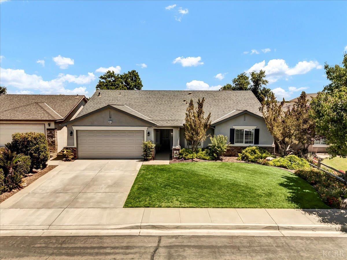 1895 N Rivermist Ct, Hanford, CA 93230