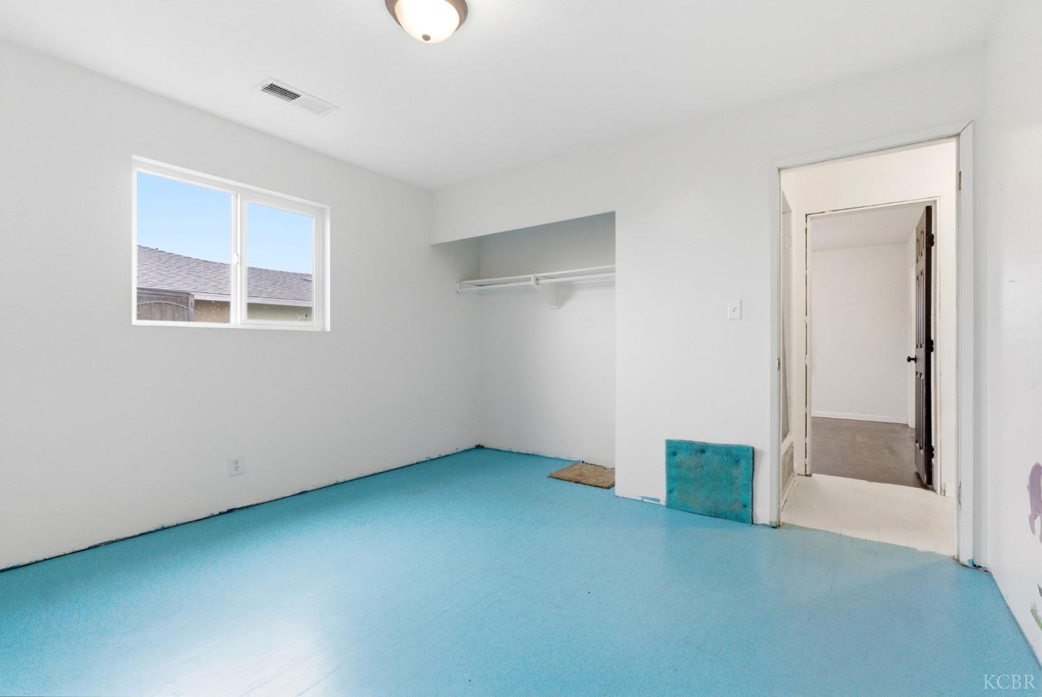 10139 David St, Hanford, CA 93230