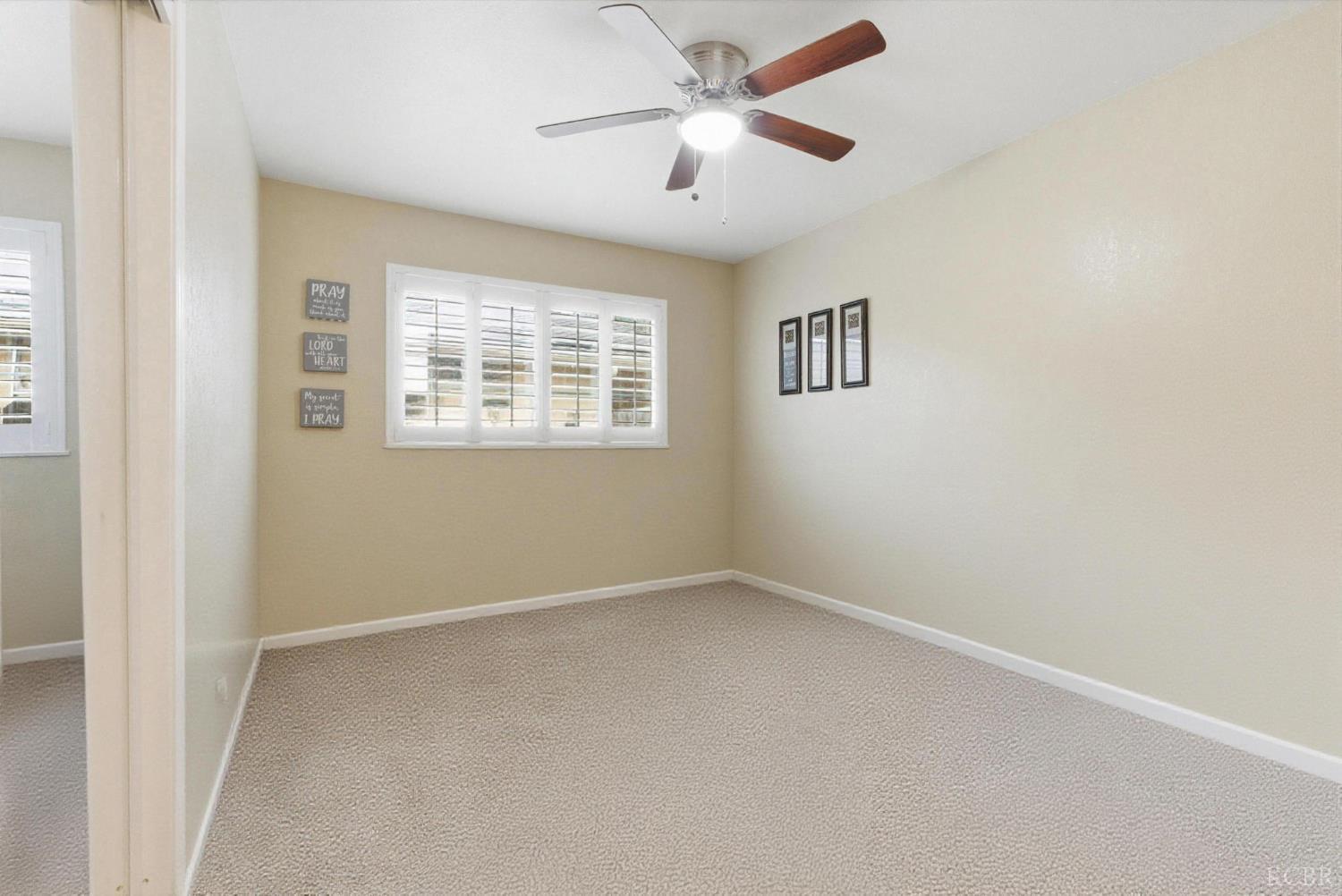 2710 Aspen St, Hanford, CA 93230