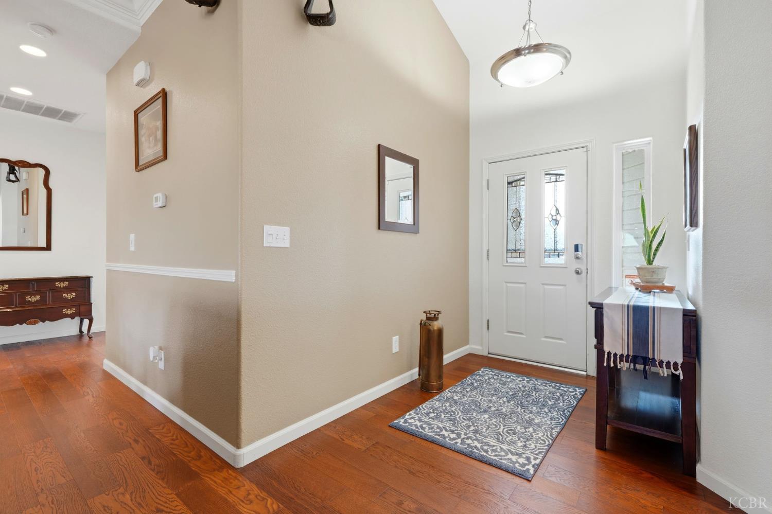 1528 Castoro Way, Hanford, CA 93230