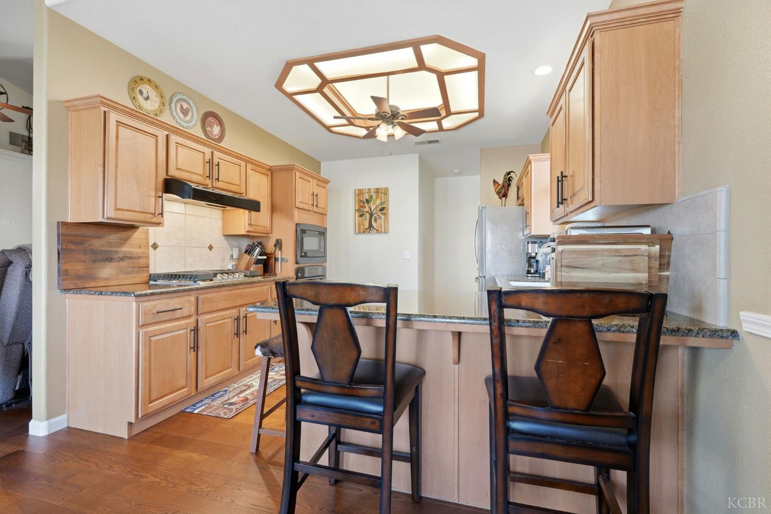 1528 Castoro Way, Hanford, CA 93230