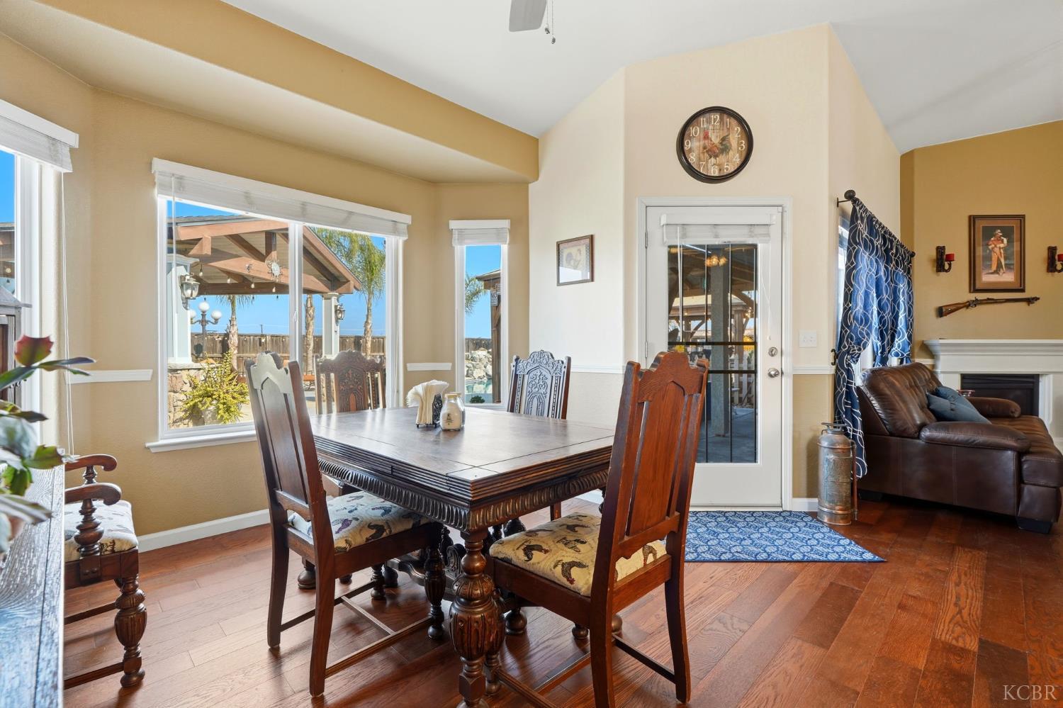 1528 Castoro Way, Hanford, CA 93230