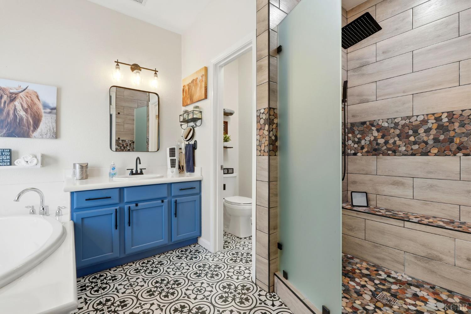 1528 Castoro Way, Hanford, CA 93230