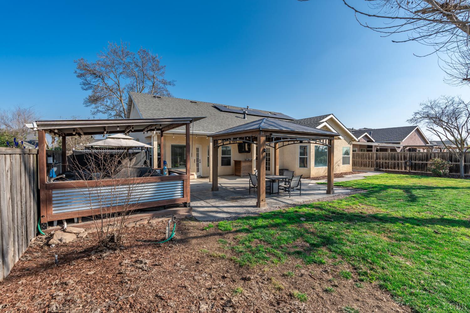 3064 N Yale Way, Hanford, CA 93230