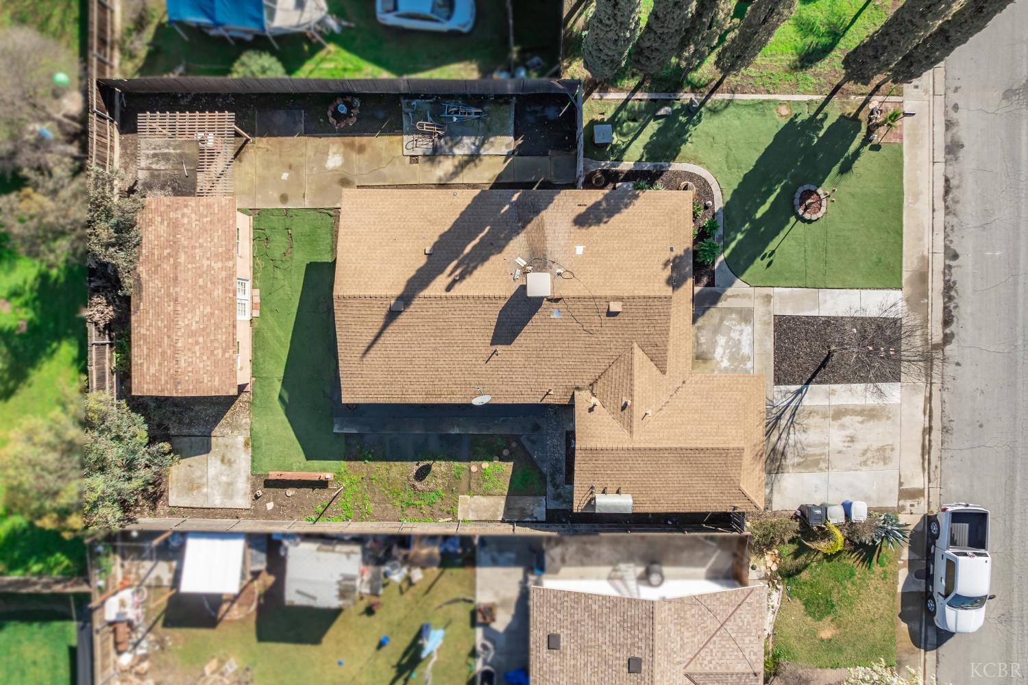 1229 S Anacapa Ave, Hanford, CA 93230