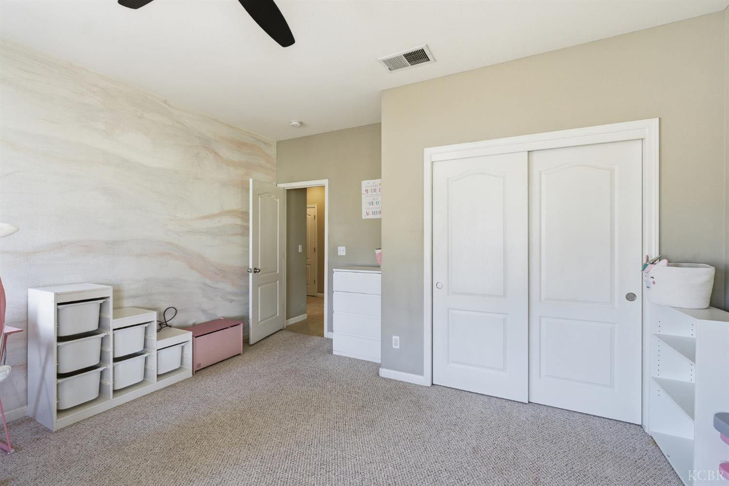 1588 Muscat Pl, Hanford, CA 93230