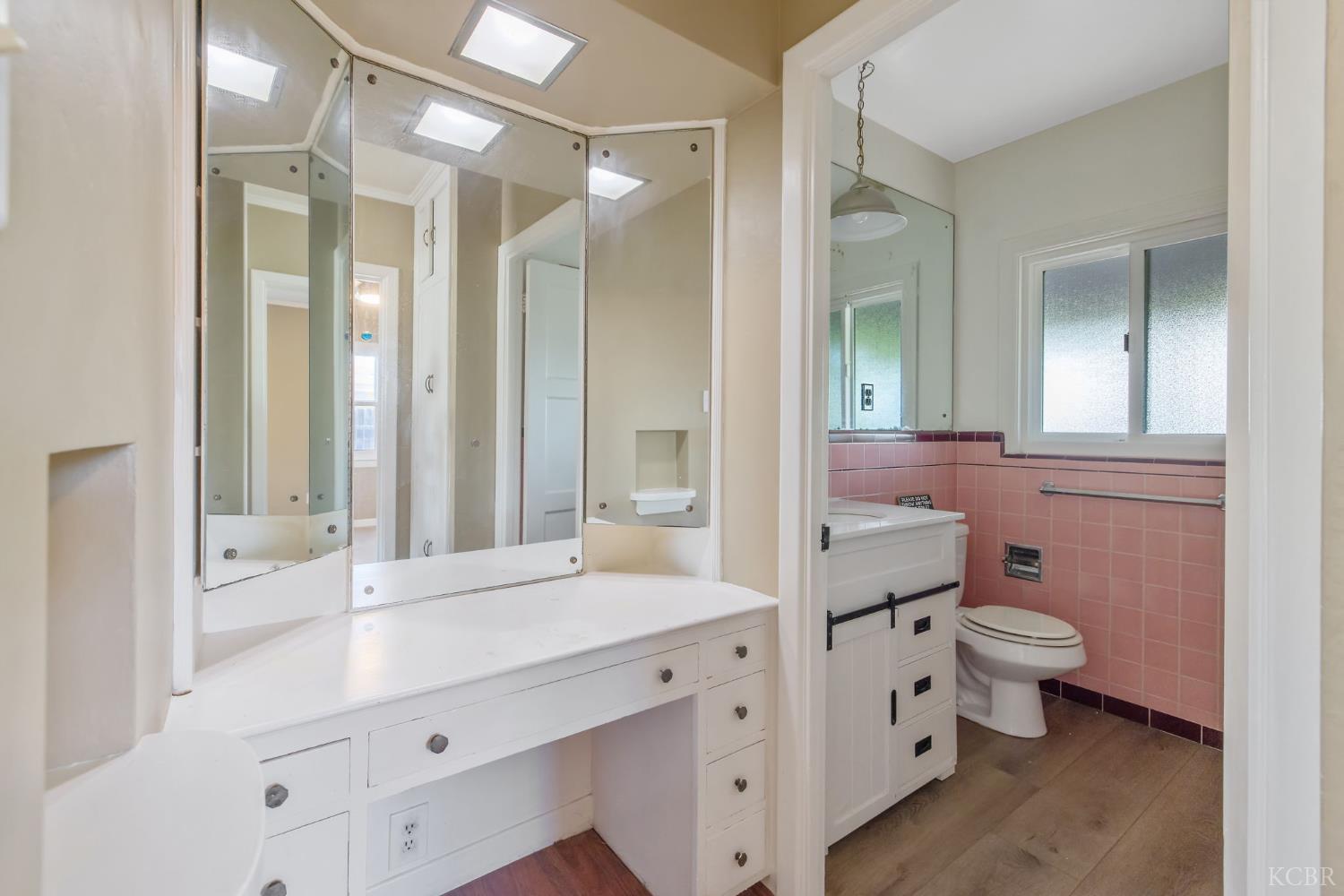 8518 12th Ave, Hanford, CA 93230