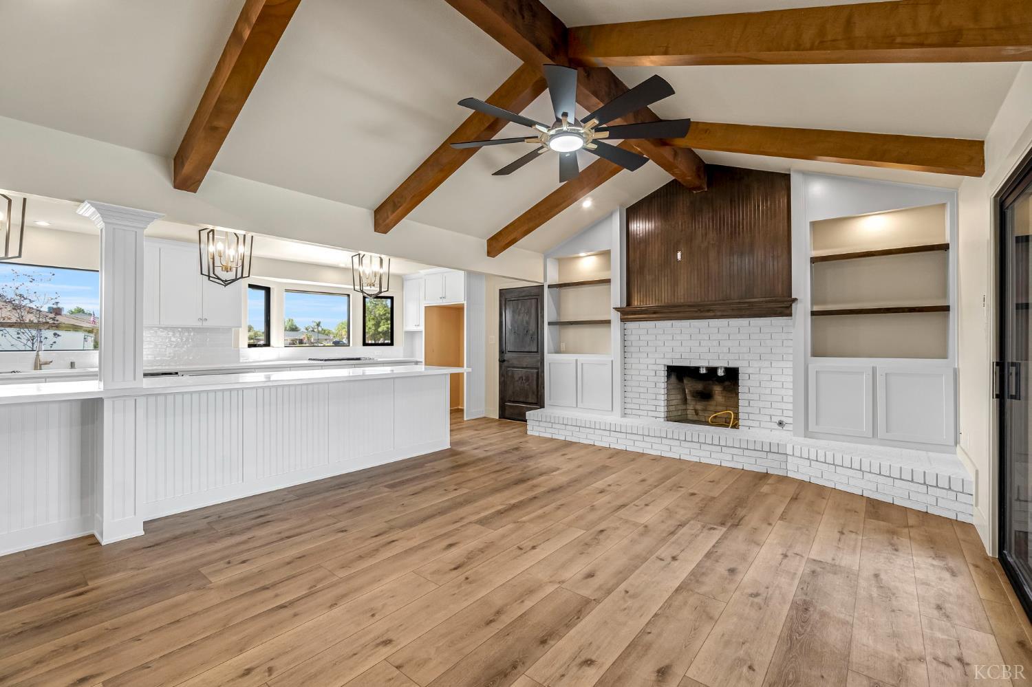 300 W Adrian Way, Hanford, CA 93230