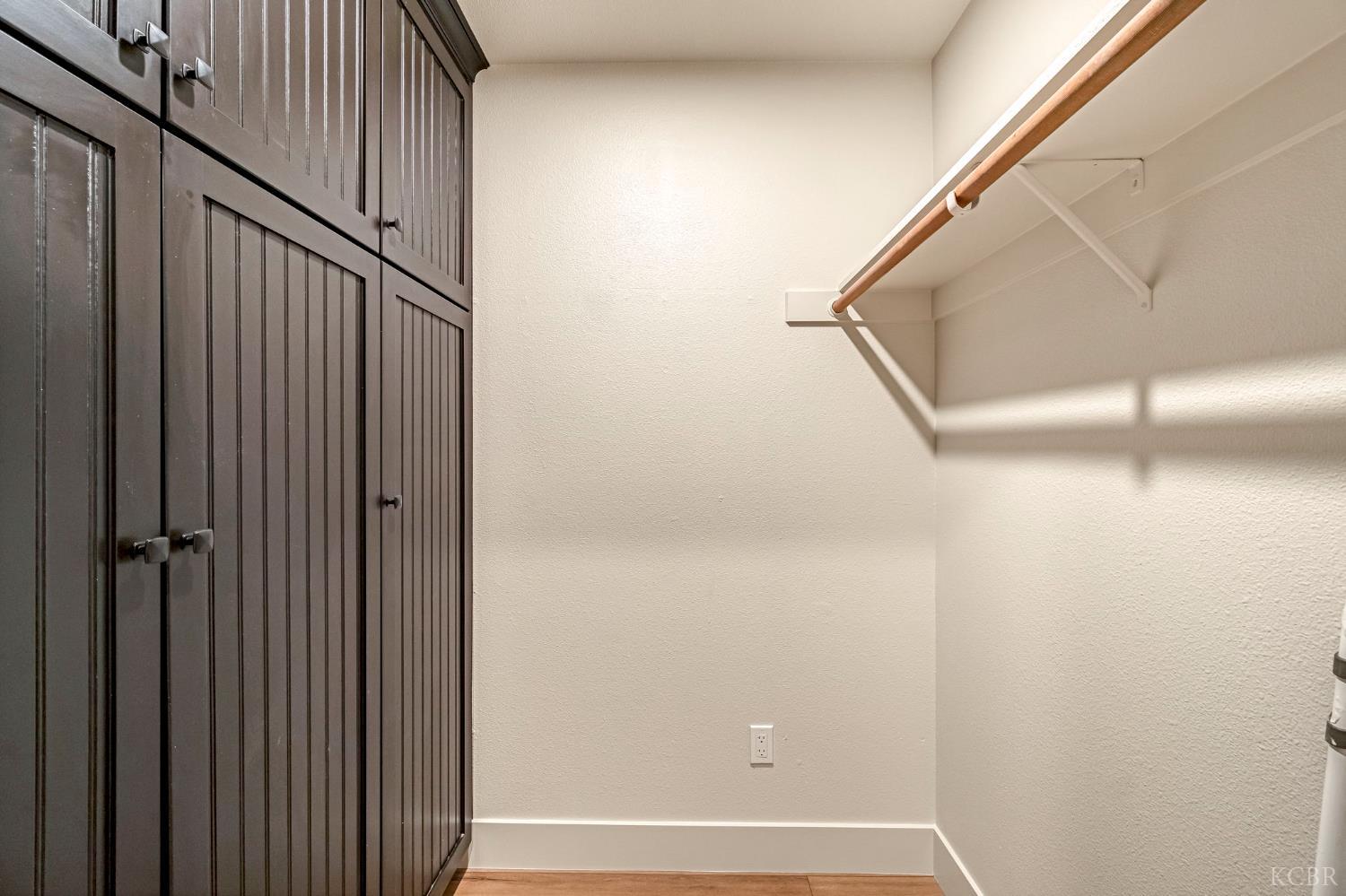 300 W Adrian Way, Hanford, CA 93230