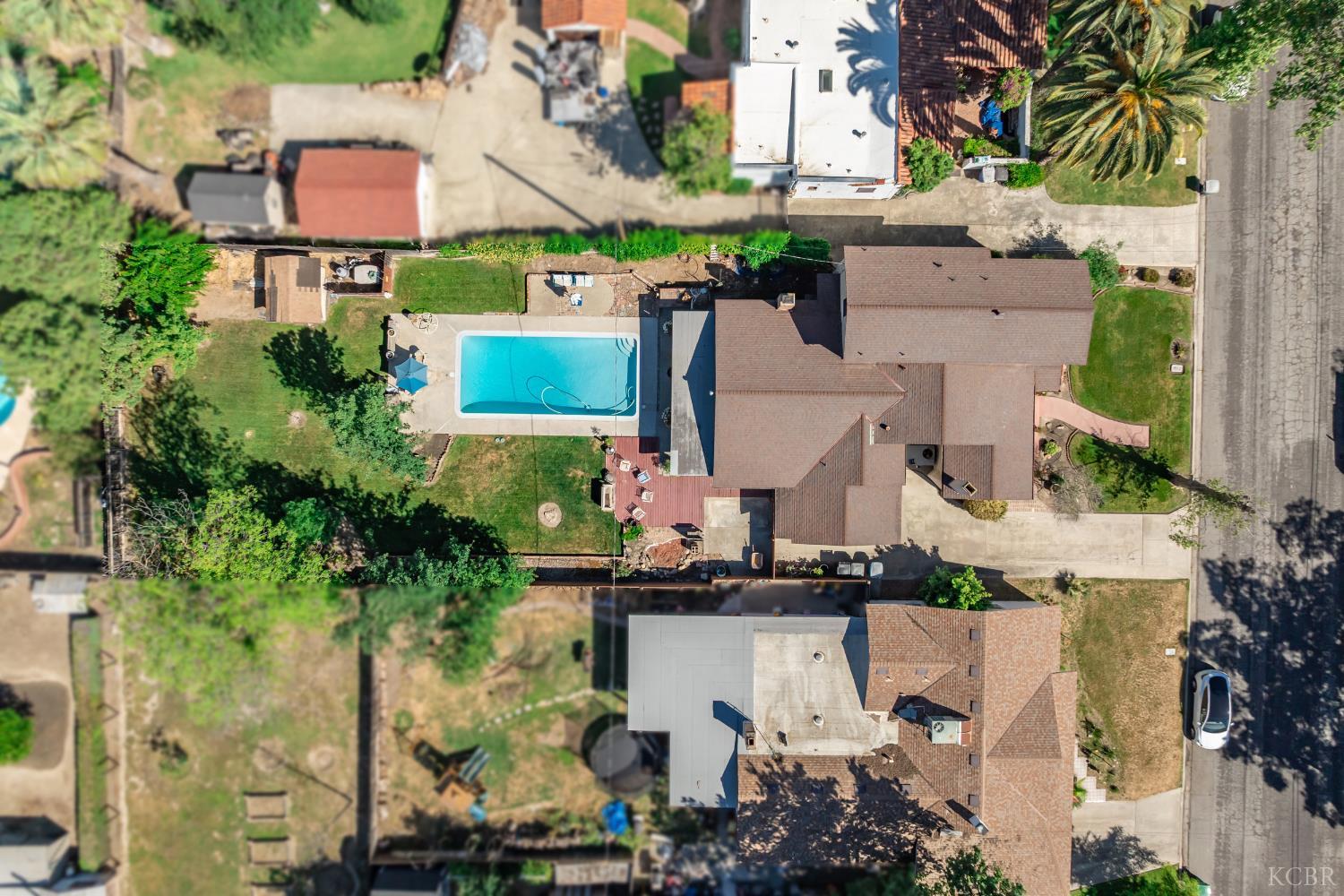 1512 Kaweah St, Hanford, CA 93230