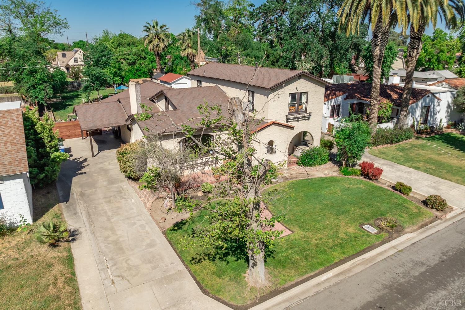 1512 Kaweah St, Hanford, CA 93230