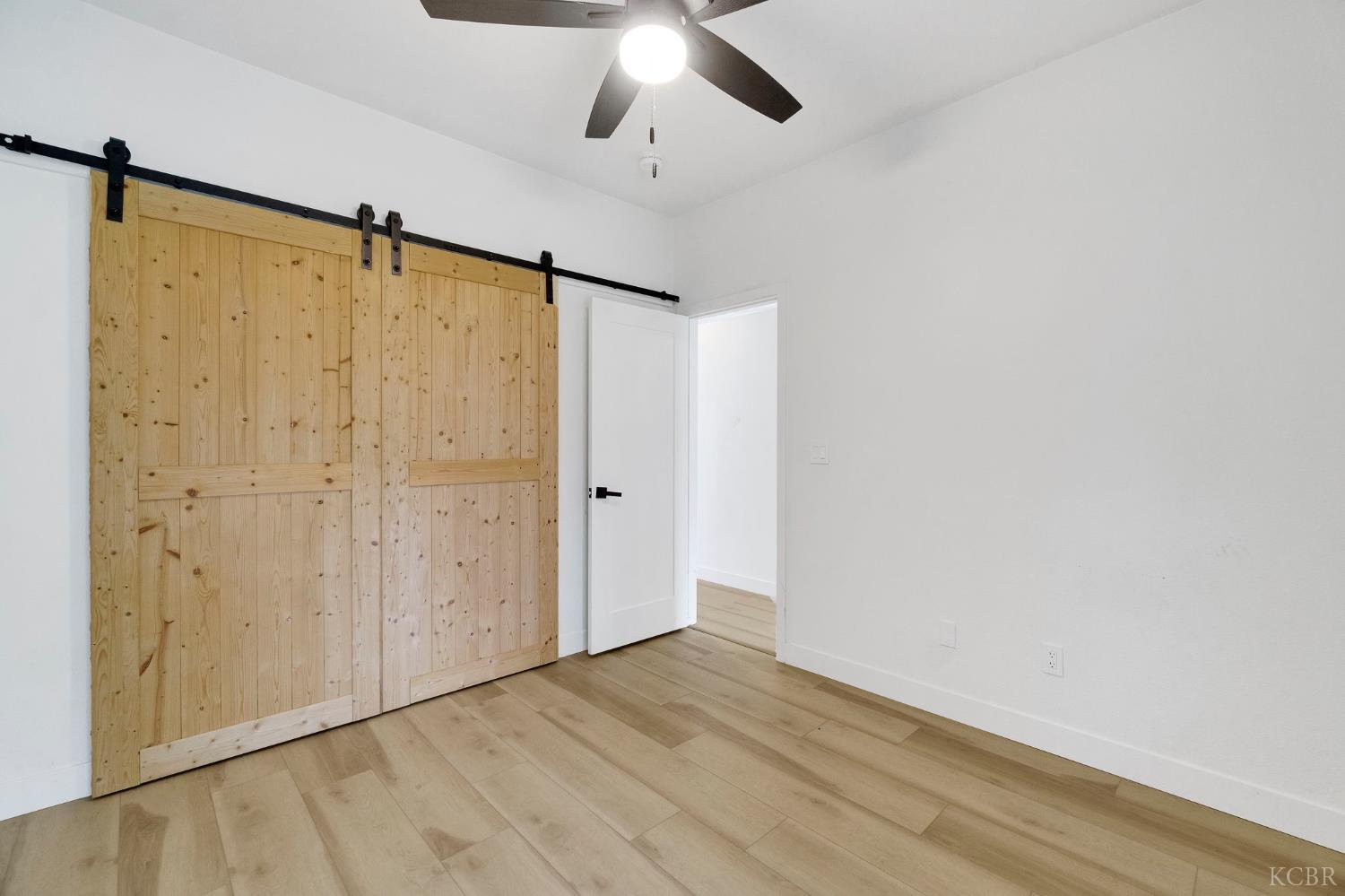 1036 W Northstar Dr, Hanford, CA 93230