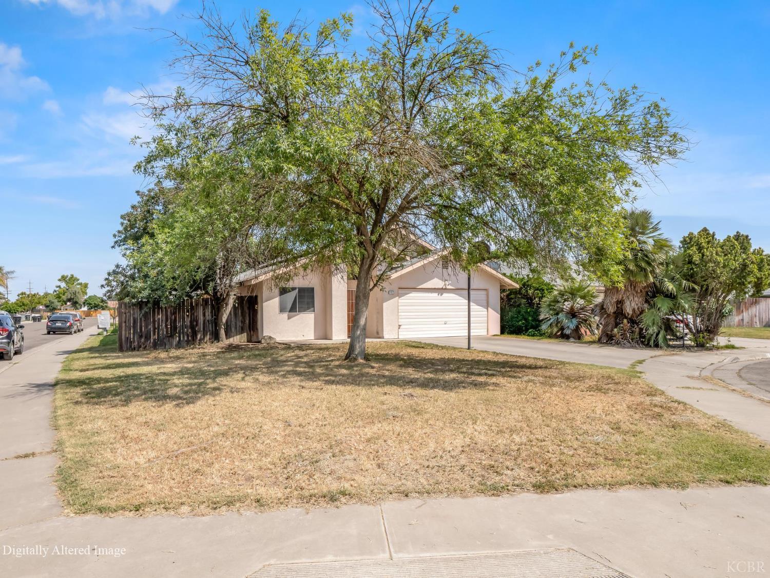 1035 1035 Olive Court, Hanford, CA 93230