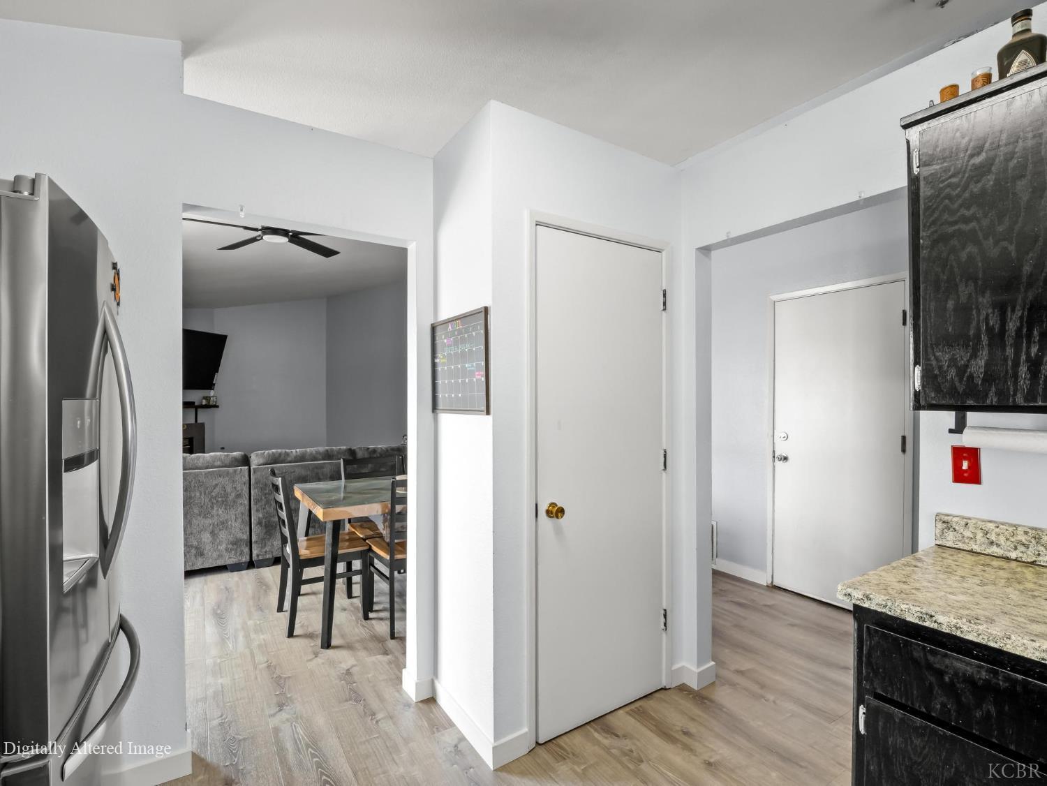 1035 1035 Olive Court, Hanford, CA 93230