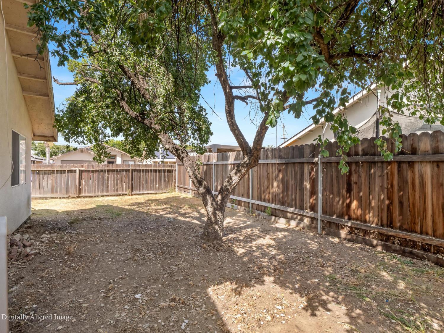 1035 1035 Olive Court, Hanford, CA 93230