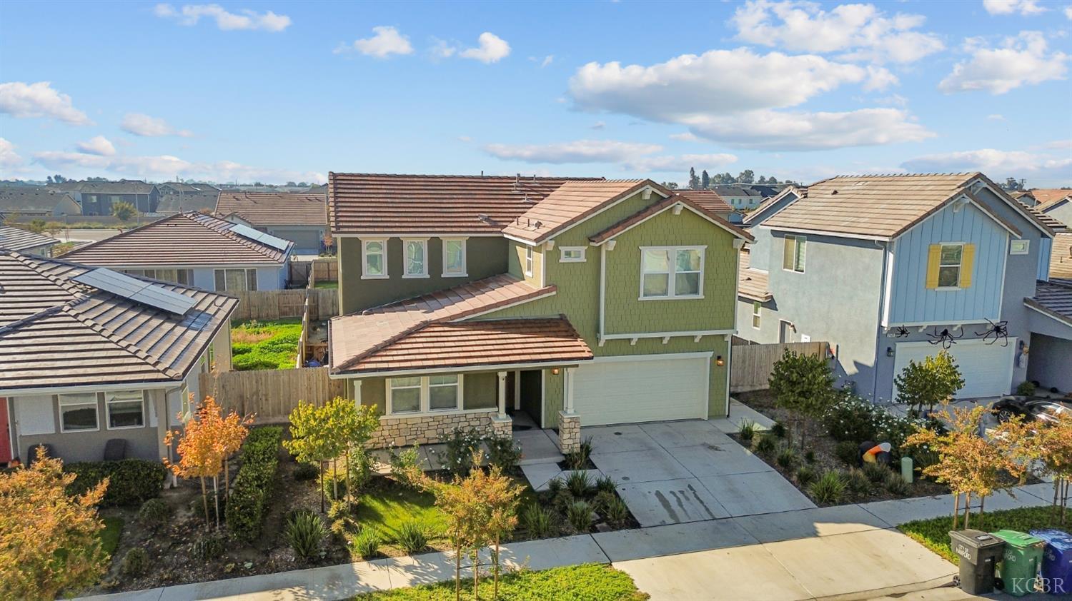 2515 Muscat Street, Hanford, CA 93230