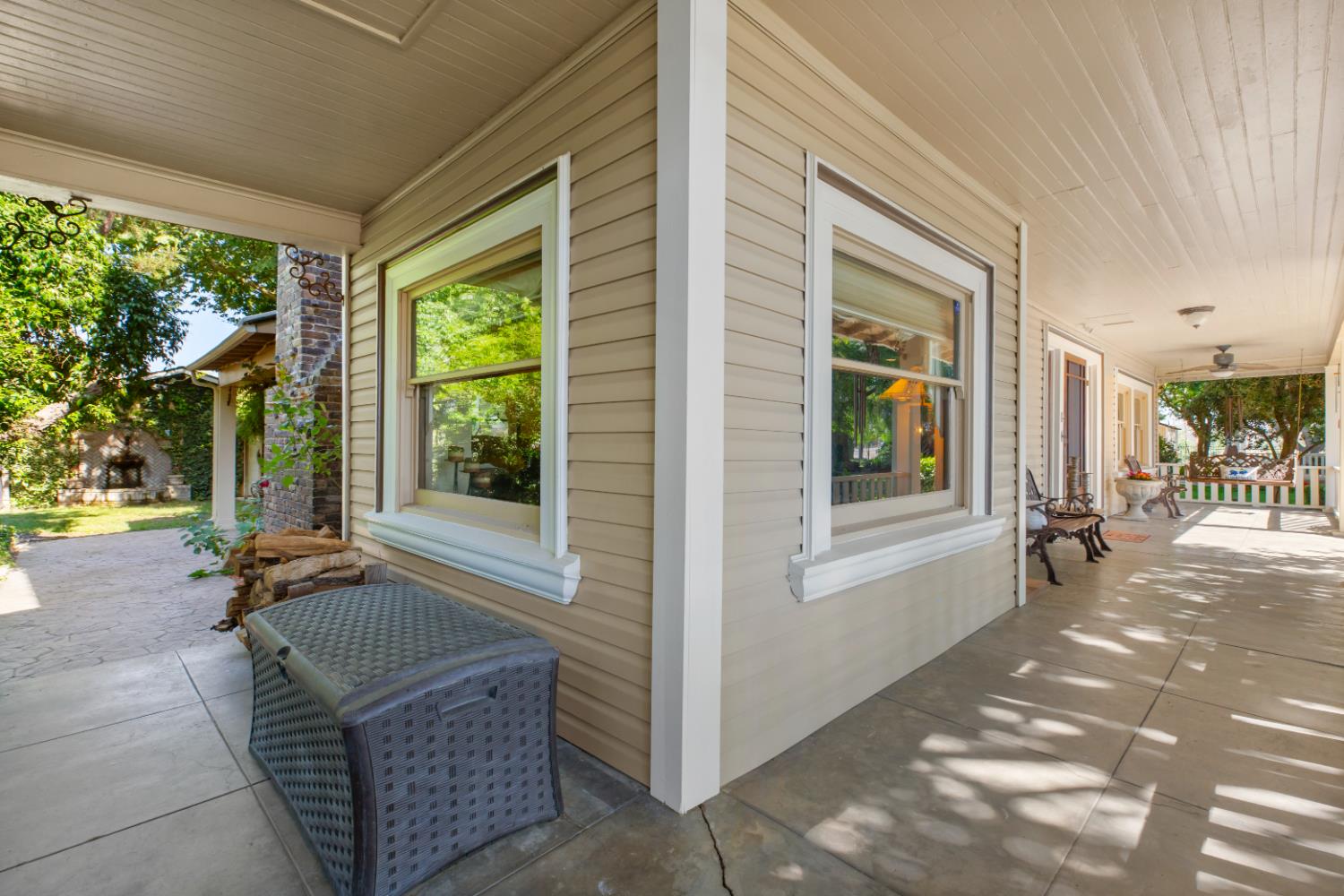 5012 12th, Hanford, CA 93230