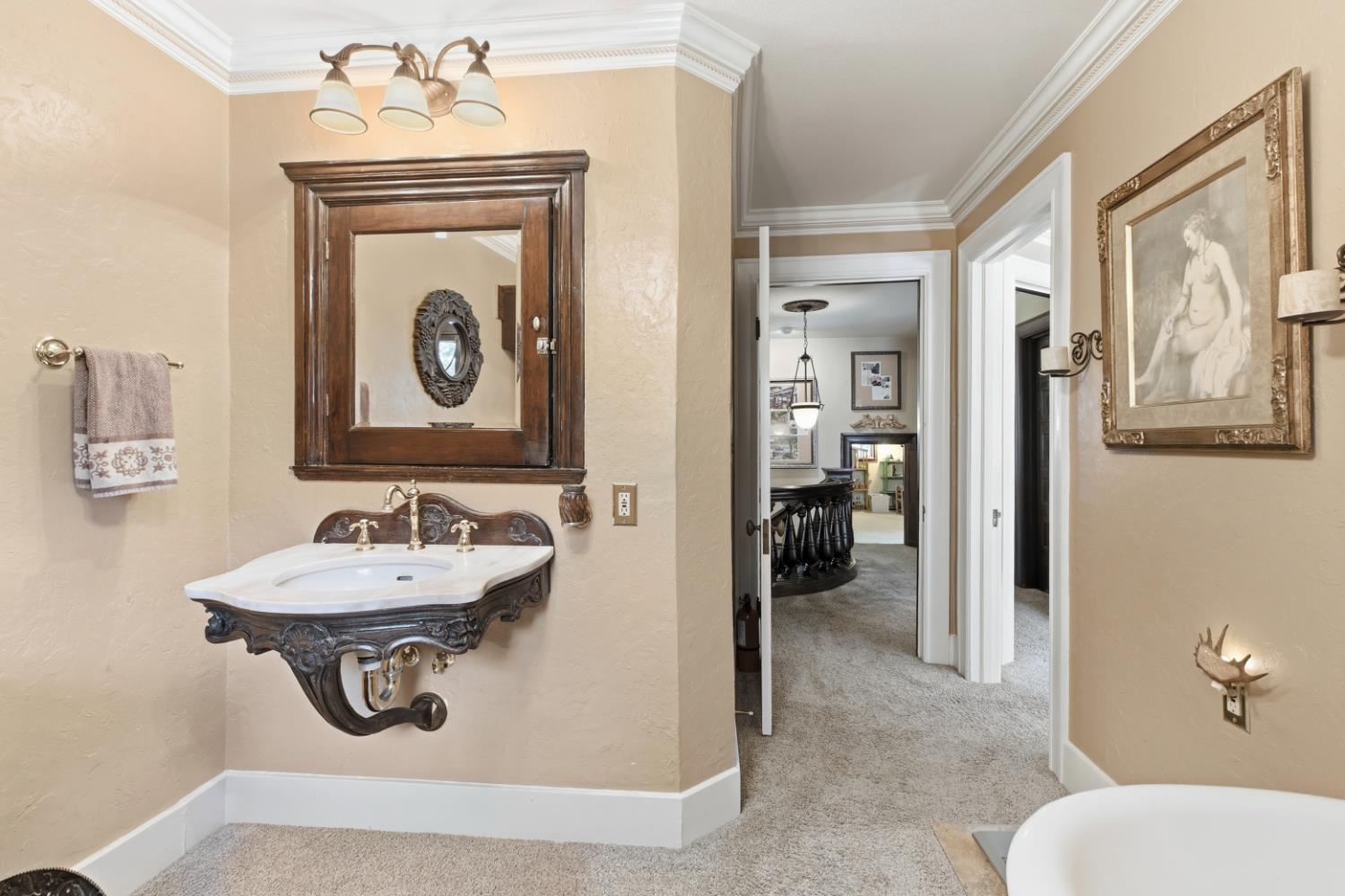 5012 12th, Hanford, CA 93230