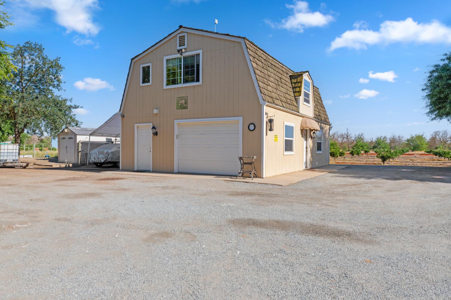 5012 12th, Hanford, CA 93230