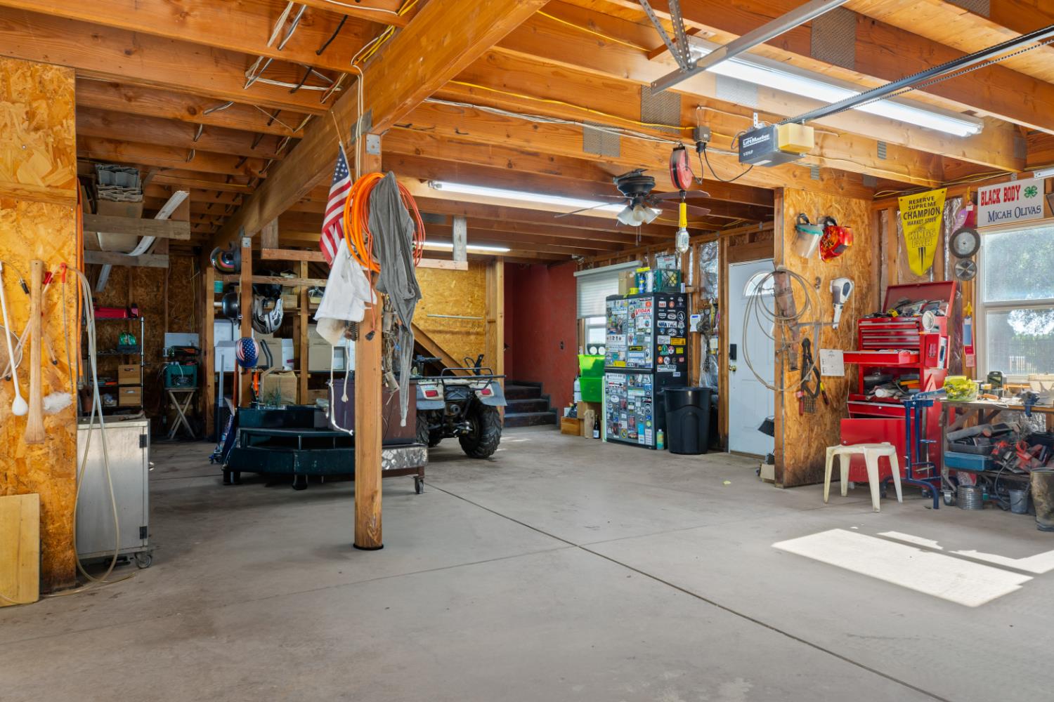 5012 12th, Hanford, CA 93230