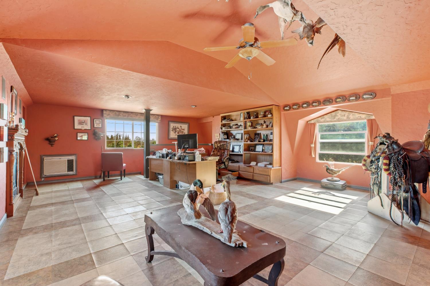 5012 12th, Hanford, CA 93230