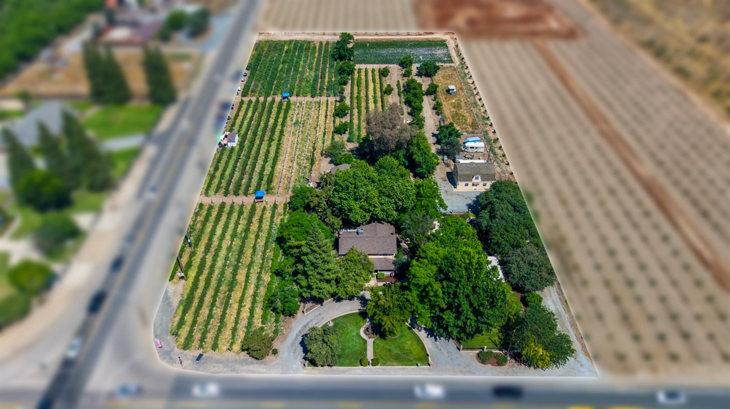 5012 12th, Hanford, CA 93230