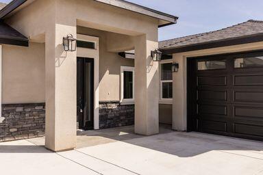 3351 N Bautista Ave, Hanford, CA 93230