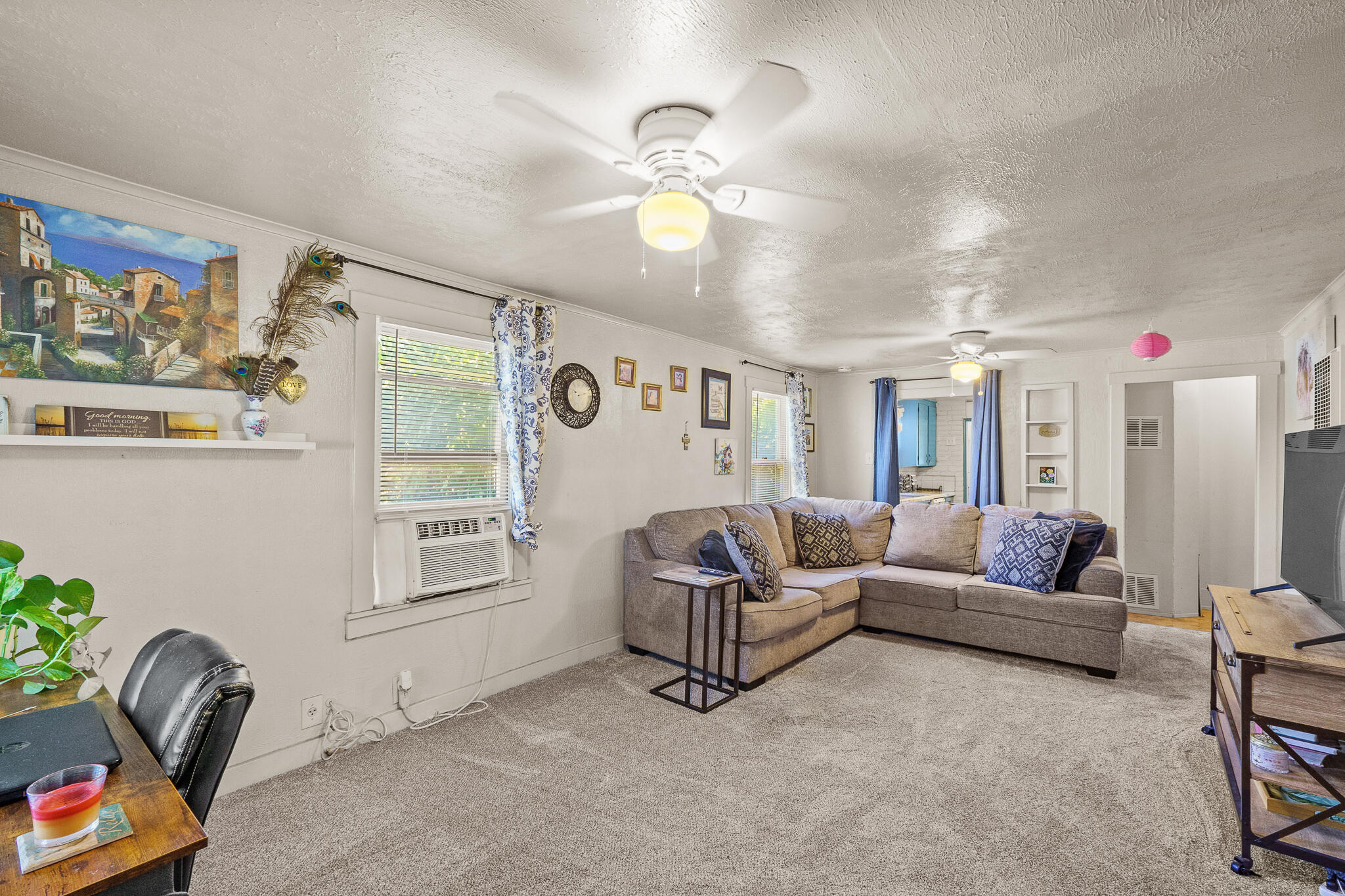1313 N East St, Hanford, CA 93230