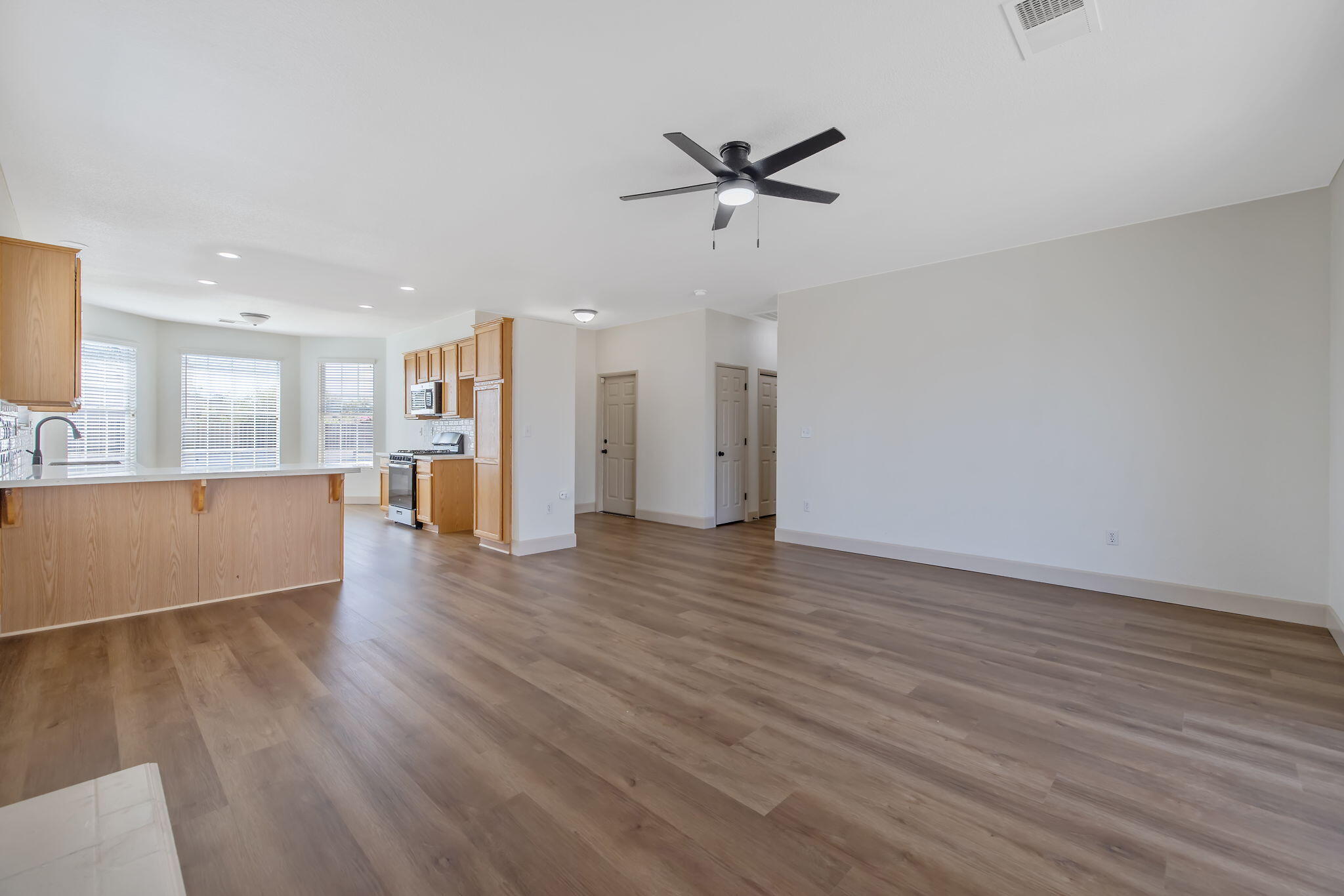 2821 Stonecrest Way, Hanford, CA 93230
