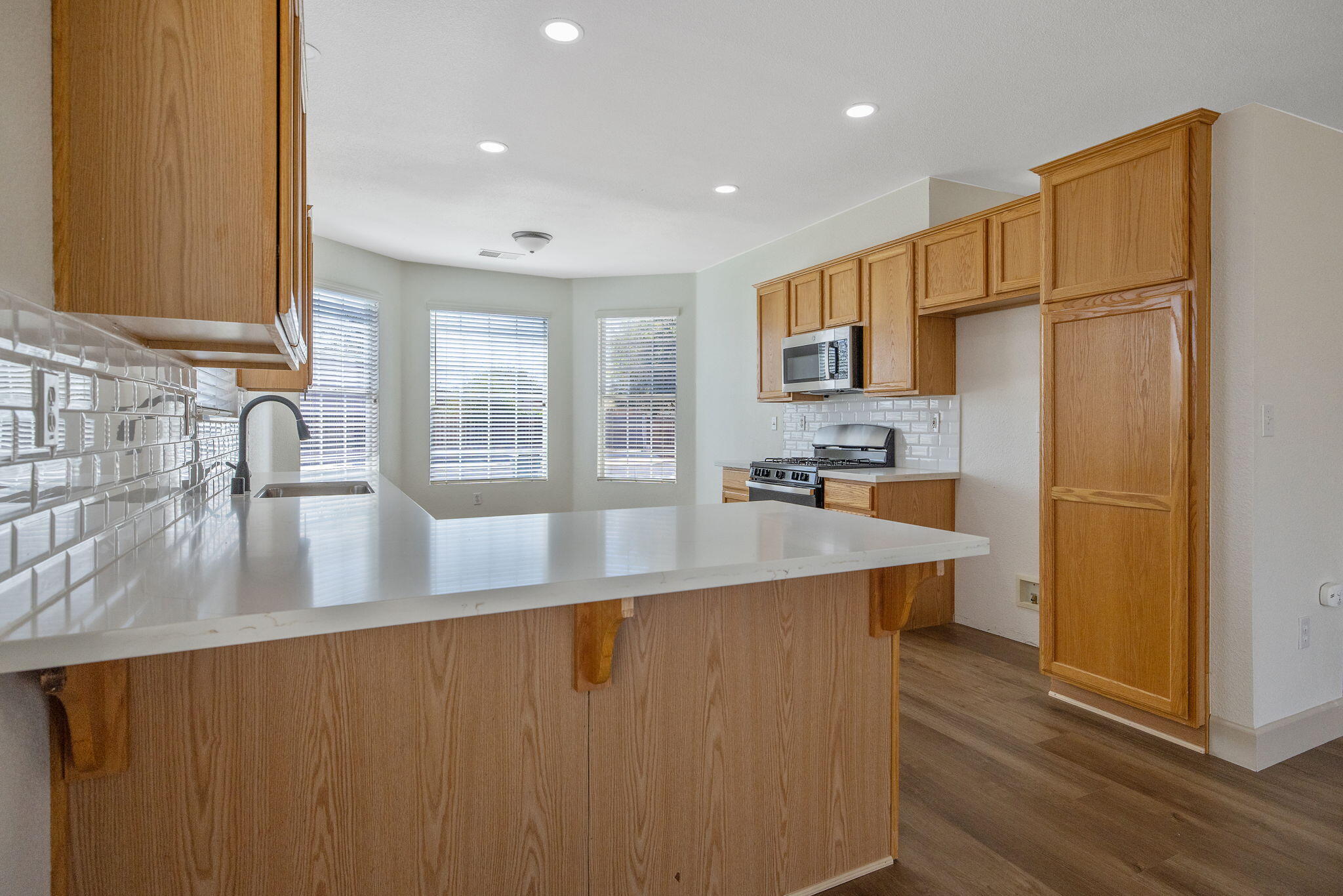 2821 Stonecrest Way, Hanford, CA 93230