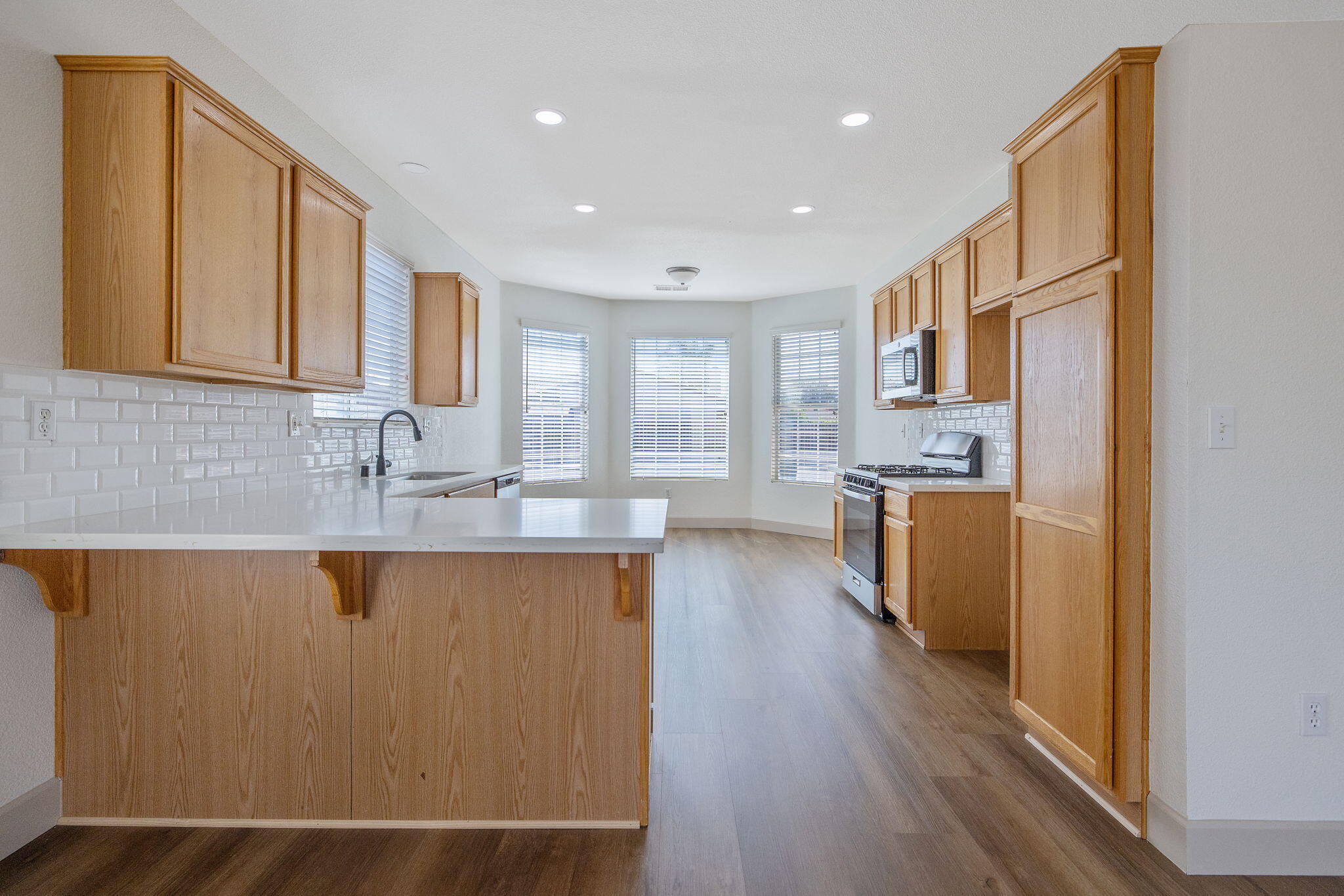 2821 Stonecrest Way, Hanford, CA 93230