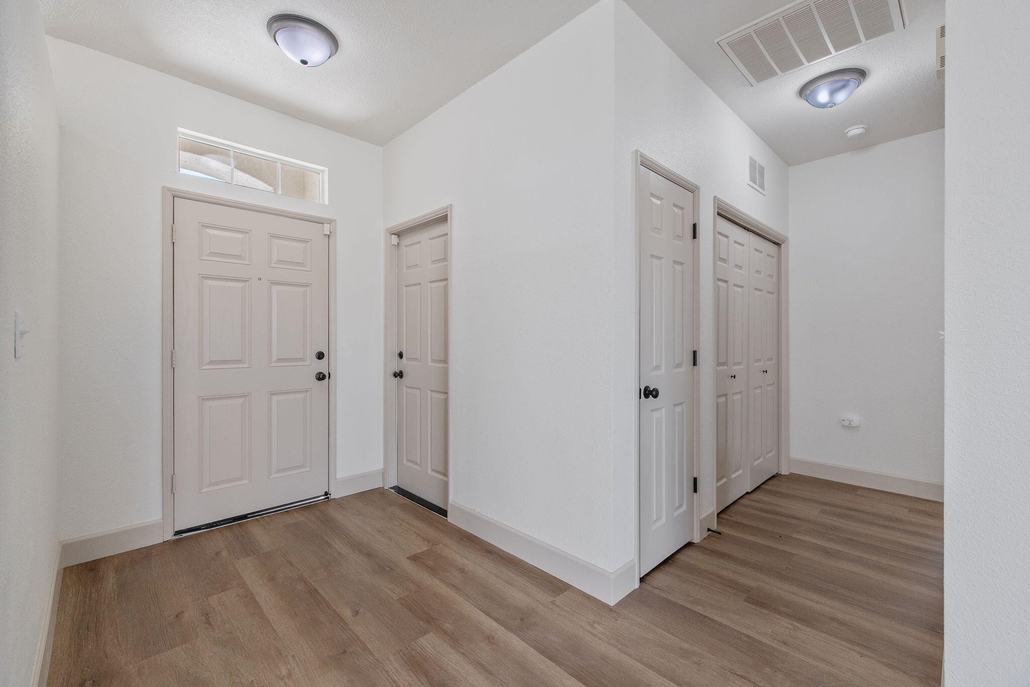 2821 Stonecrest Way, Hanford, CA 93230