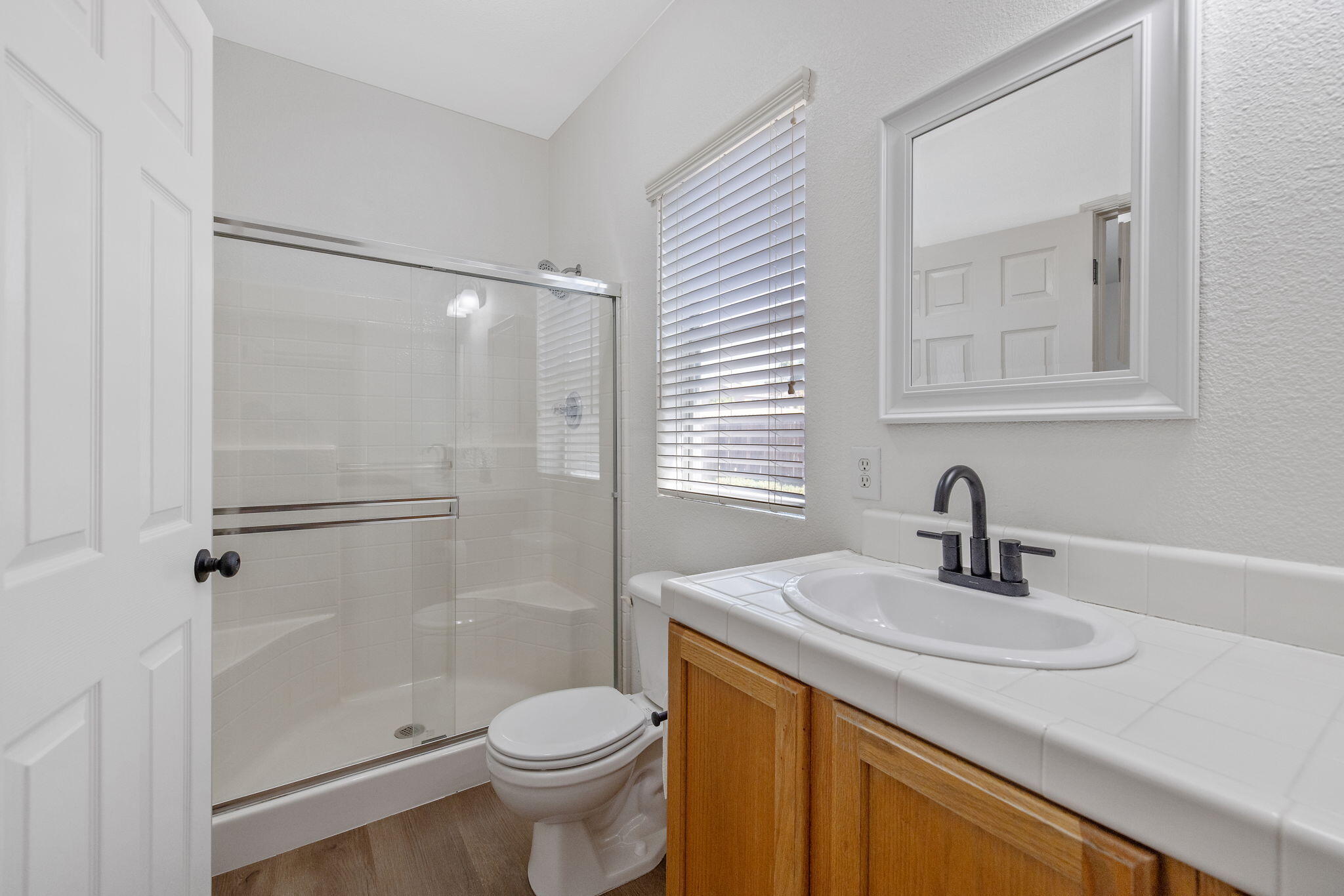 2821 Stonecrest Way, Hanford, CA 93230